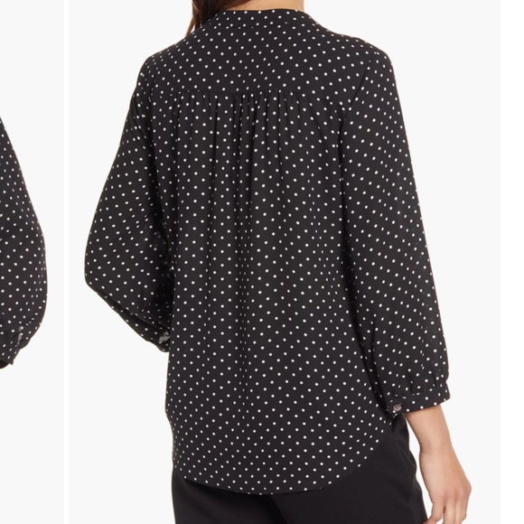 Vince Camuto polka dot blouse Medium - Picture 2 of 7